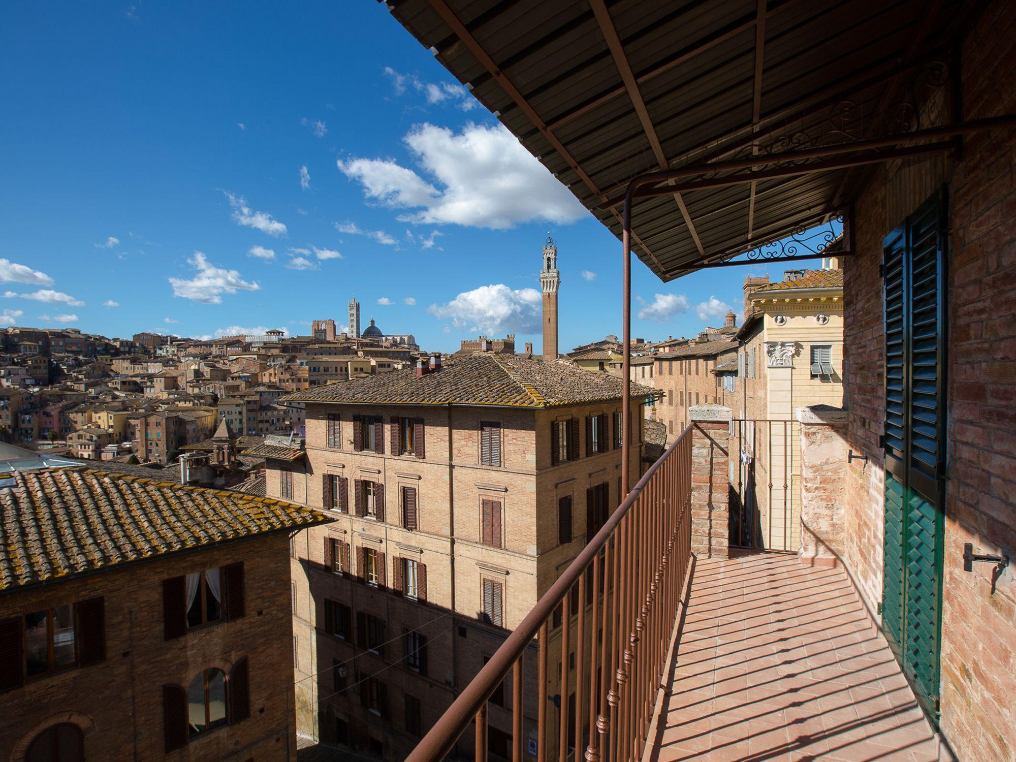 Appartamento Panoramico San Martino 12 Siena Buitenkant foto