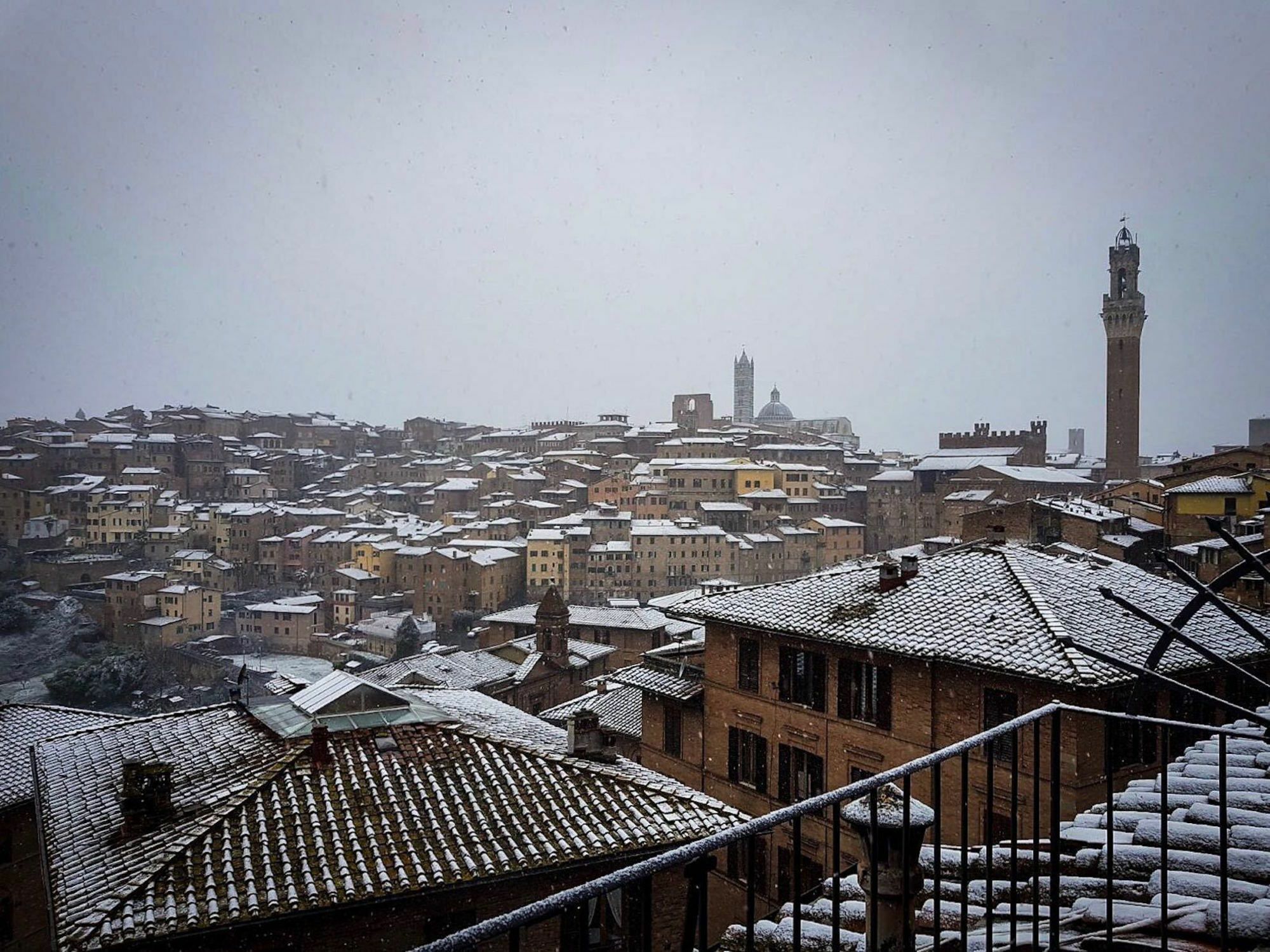 Appartamento Panoramico San Martino 12 Siena Buitenkant foto